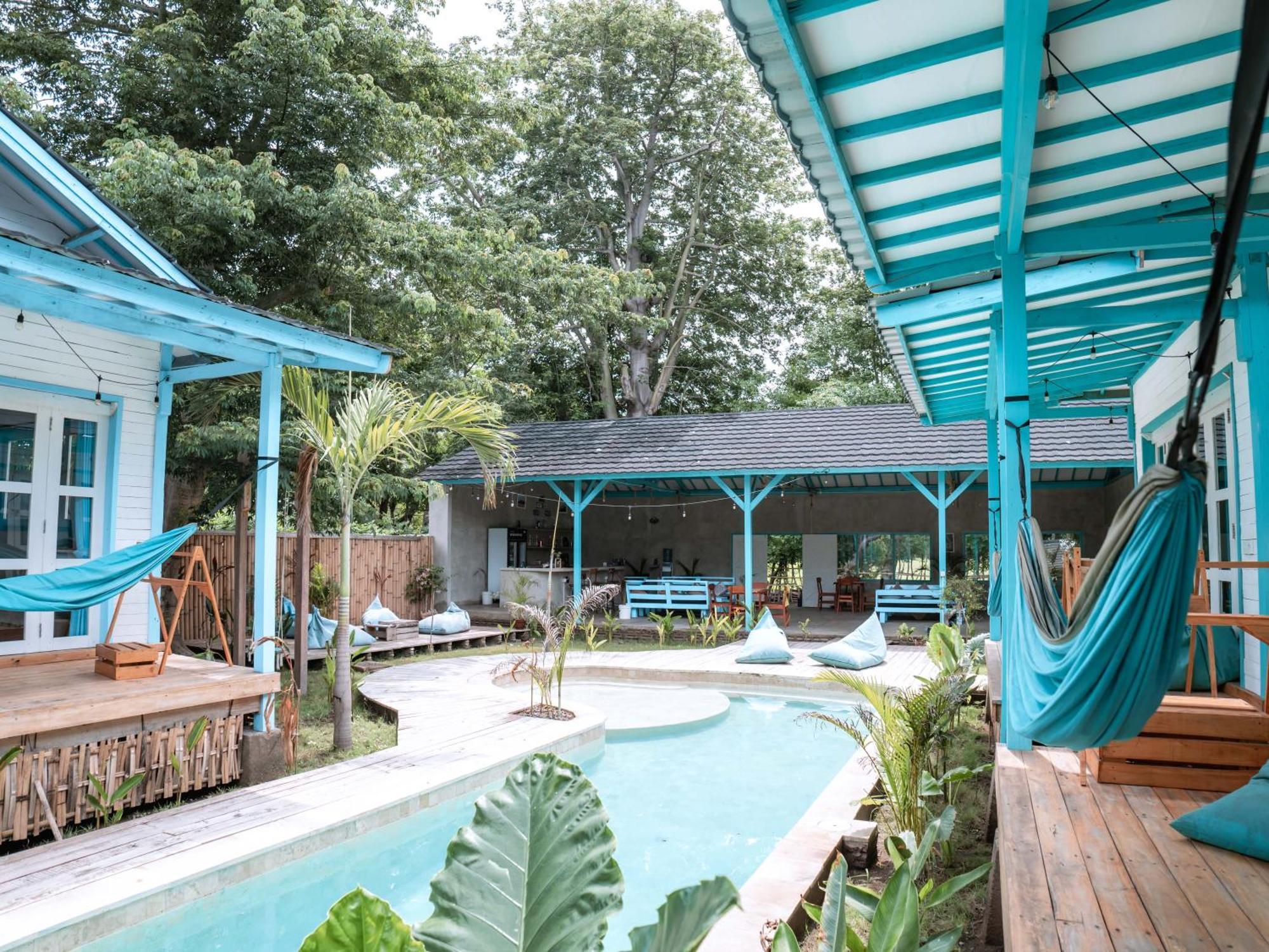 길리트라왕안 Casa Kapuas B&B 외부 사진