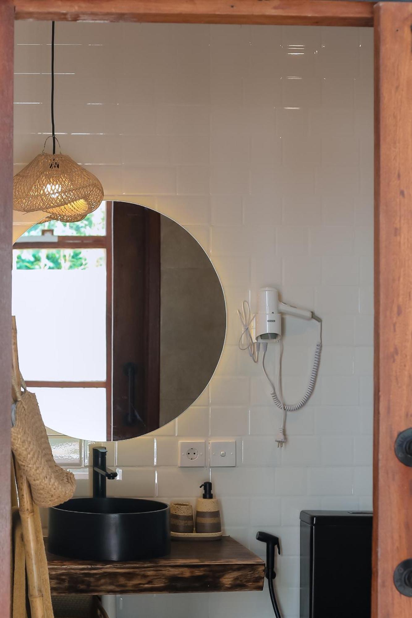 길리트라왕안 Casa Kapuas B&B 외부 사진